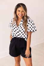 Load image into Gallery viewer, Polka Dot Puff Sleeve Top